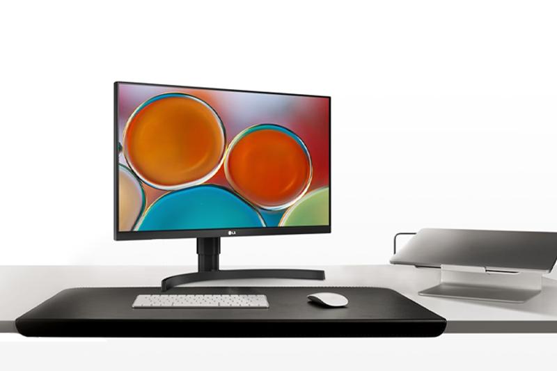 LG Electronics - LG　Ultra HD 4K Monitor　23.8インチ　2019年7月製造 LG Electronics - LG Ultra HD 4K Monitor 23.8インチ 2019年7月