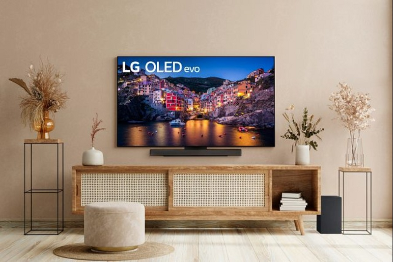 65 inch LG OLED evo AI C4 4K Smart TV 2024 - OLED65C4PUA | LG USA