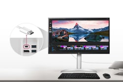 LG 32UP83AK-W Monitors product image 8