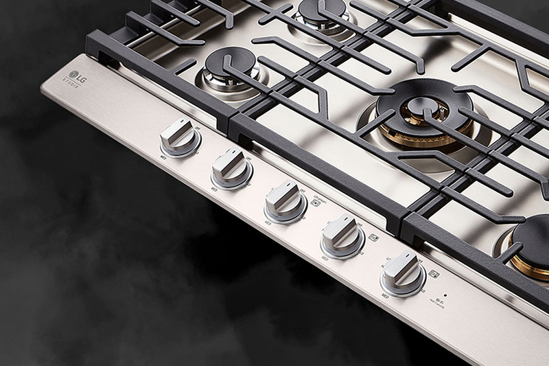 https://media.us.lg.com/m/a280b75527b41c5/webimage-Cooktop_CBGS3028S_UltraHeat_Dual_Burner_features_900x600.png