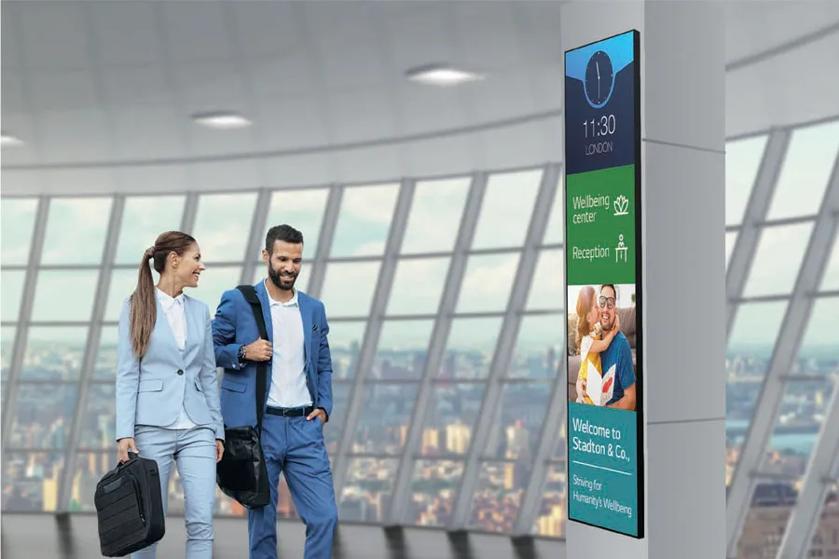 Digital Signage Stretch Signage Picture by Picture