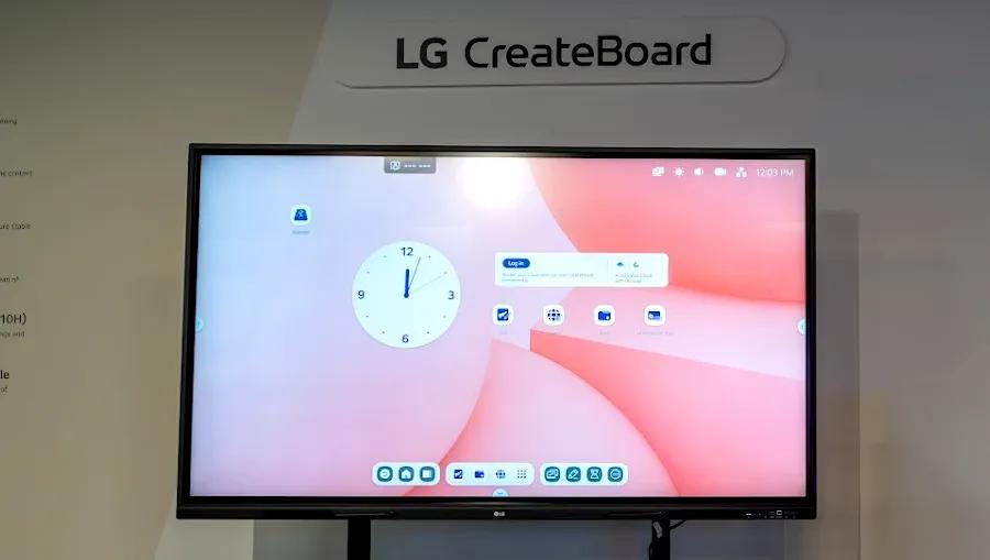 An LG CreateBoard on display in the Chicago BIC.
