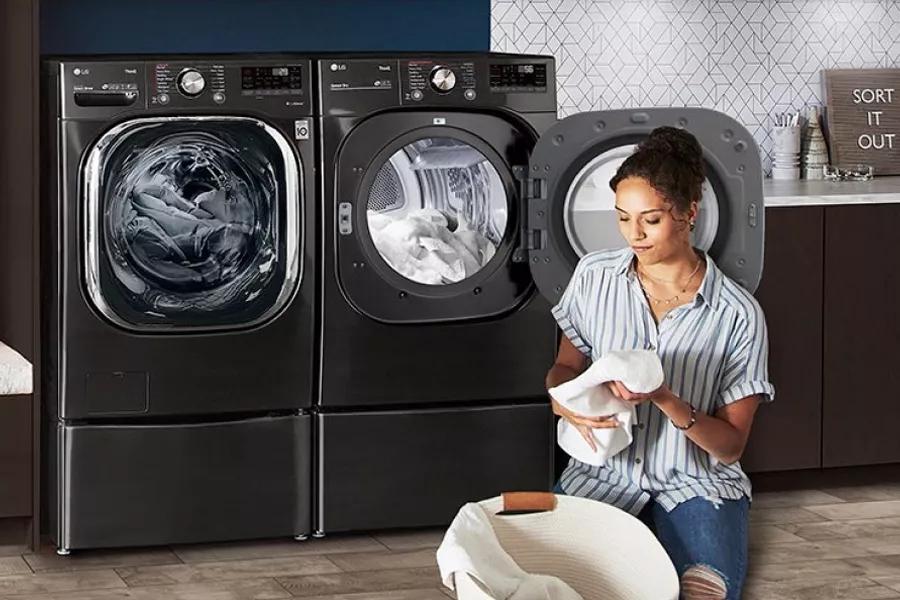 LG Stackable Smart Electric Dryer With Steam And Built-In