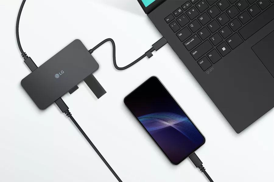 LG USB Multi Hub UHG7 LG USA