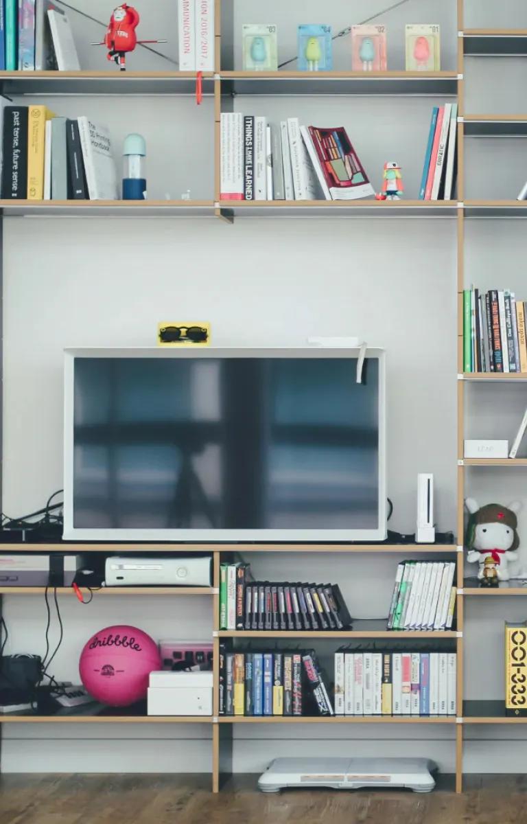 Small Living Room Ideas: Tips for Tiny Homes | LG US, image size:768x1200