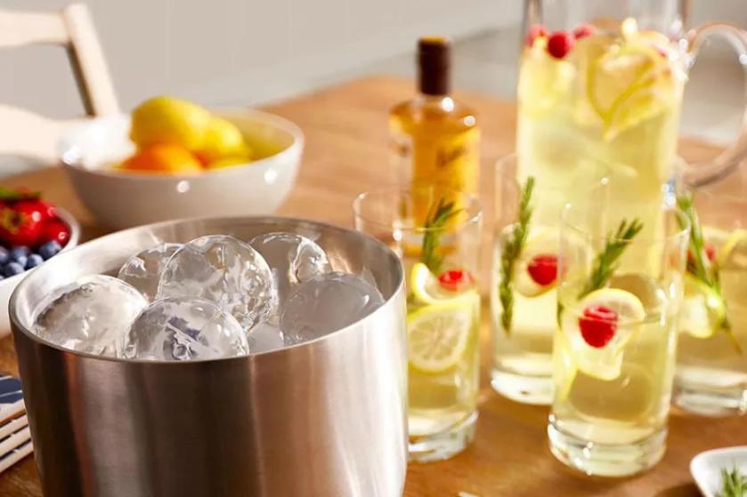 Dual Ice Maker with Craft Ice