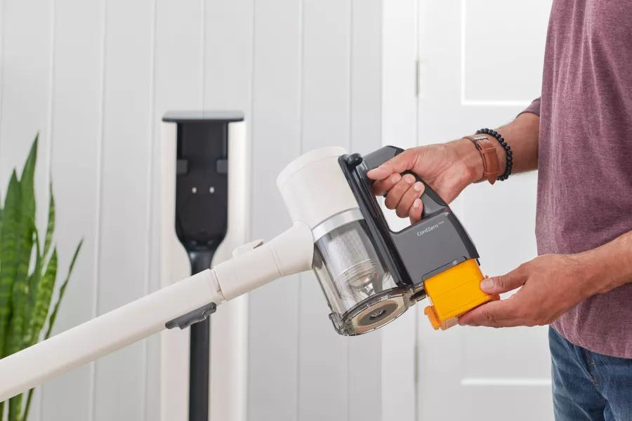 CordZero™ All in One Cordless Stick Vacuum A938KBGS