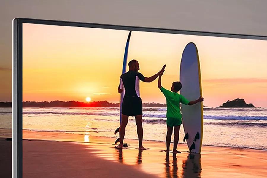 LG 27” IPS 4K UHD Monitor with VESA DisplayHDR 400 (27UP600-W