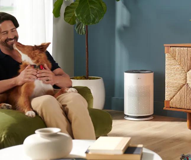 Pet dander card image