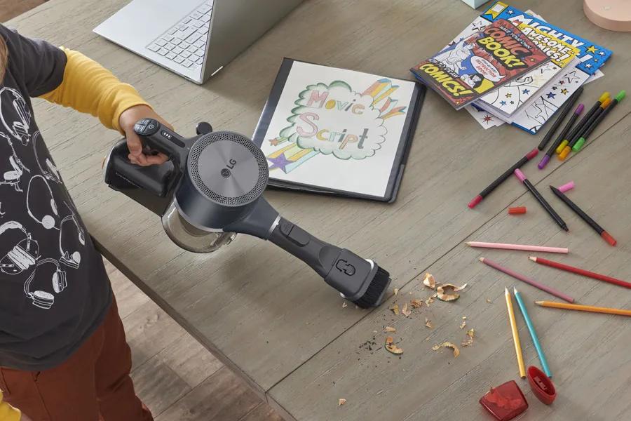 Transforms to Handheld Vacuum