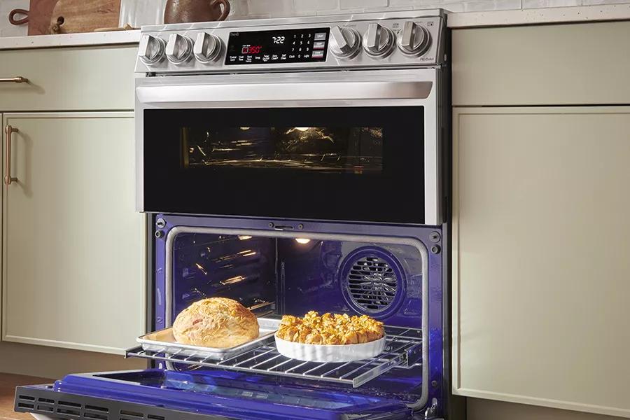 LG Signature 30 in. 7.3 cu. ft. Smart Convection Double Oven Slide-In Dual  Fuel Range with 5 Sealed Burners & Griddle - Stainless Steel