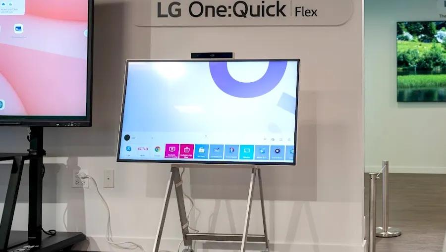 LG One:Quick Flex in the Chicago Business Innovation Center.