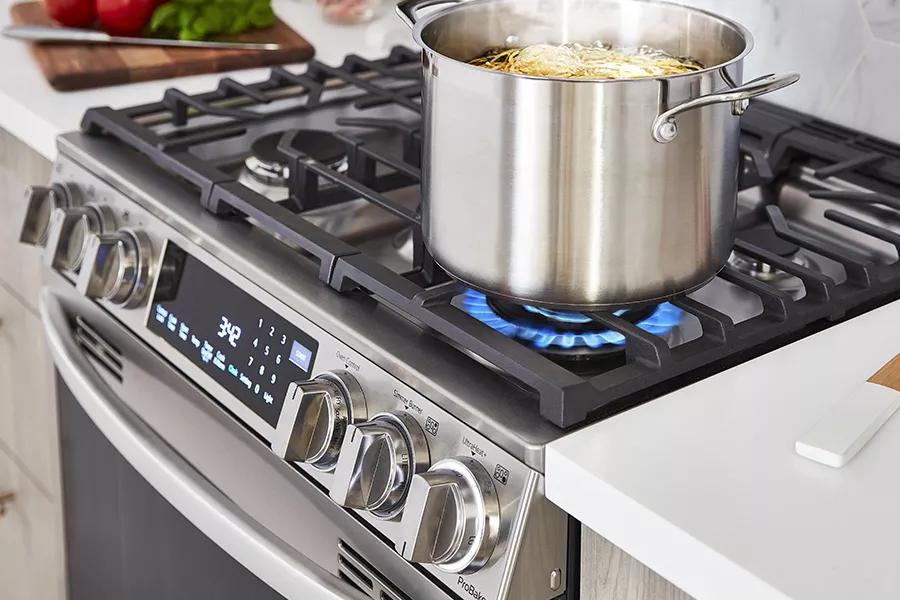Turn Up the Heat Quickly with a Dual Burner
