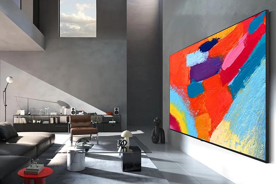 Hangs like a work of art