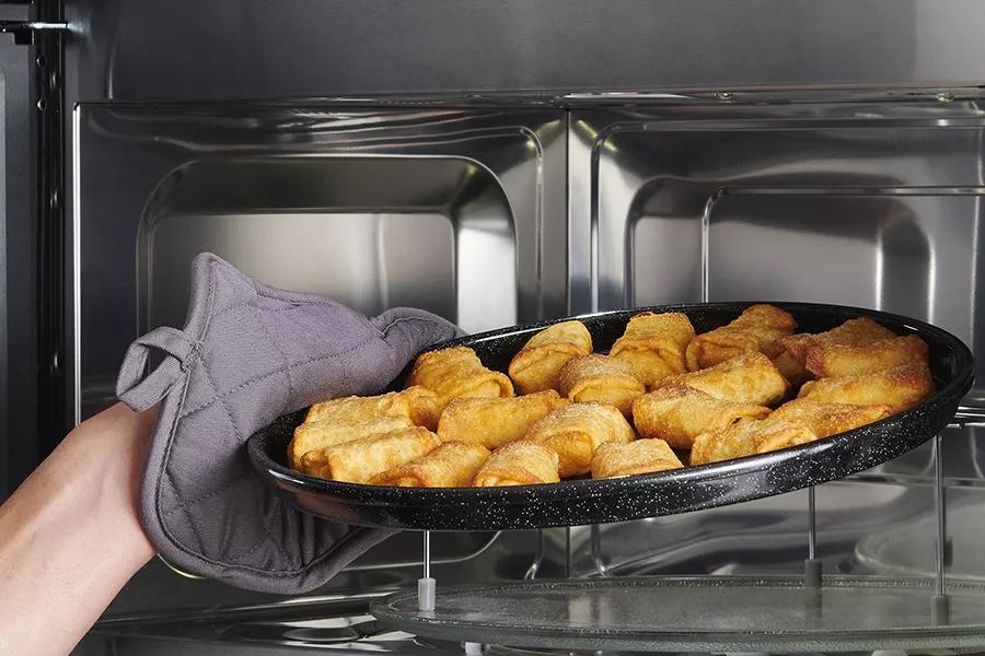 This Microwave Air Fryer Combo Lets You Air Fry, Bake and