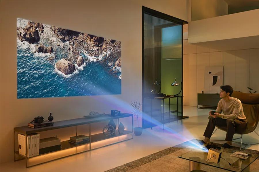 LG - Get $300 off select Projectors!