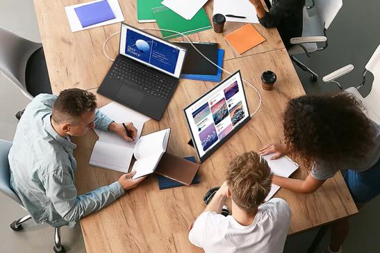 an LG gram laptop showcasing sleek design and high-resolution display, with a DCI-P3 of 100%