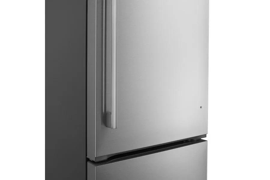 Product image showing hybrid handles