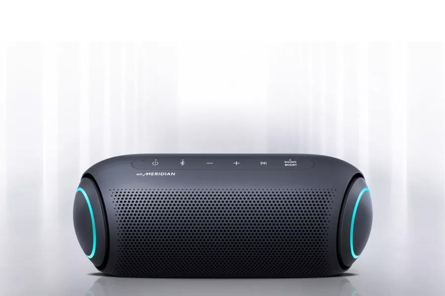 LG XBOOM Go PL7 Portable Bluetooth Speaker with Meridian Audio