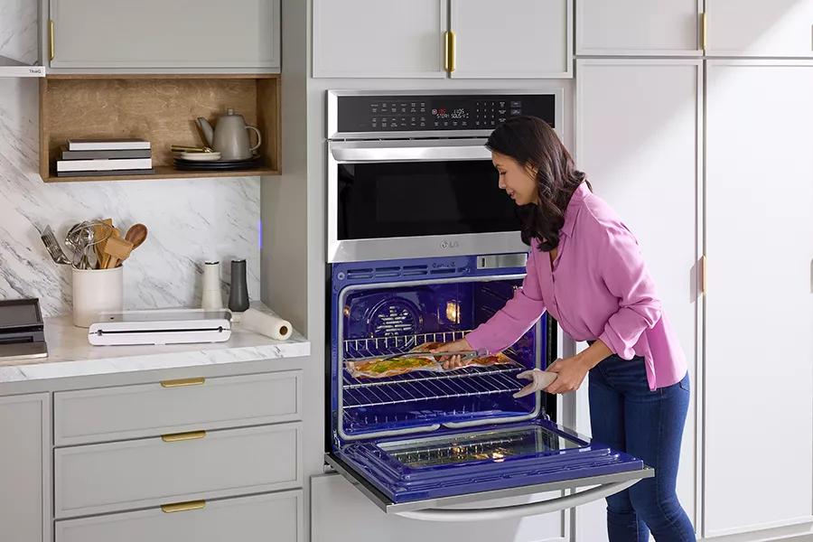 30 Double Wall Oven  Signature Kitchen Suite