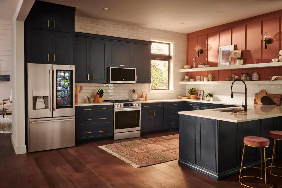 LG STUDIO 6.3 cu. ft. Slidein Range LSIS6338FE