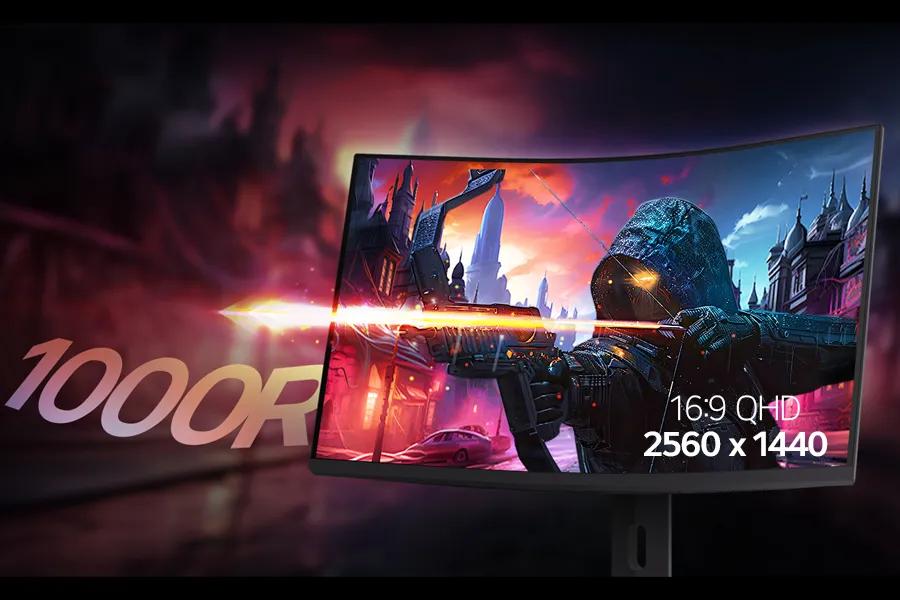 32" QHD Curved Display (1000R)