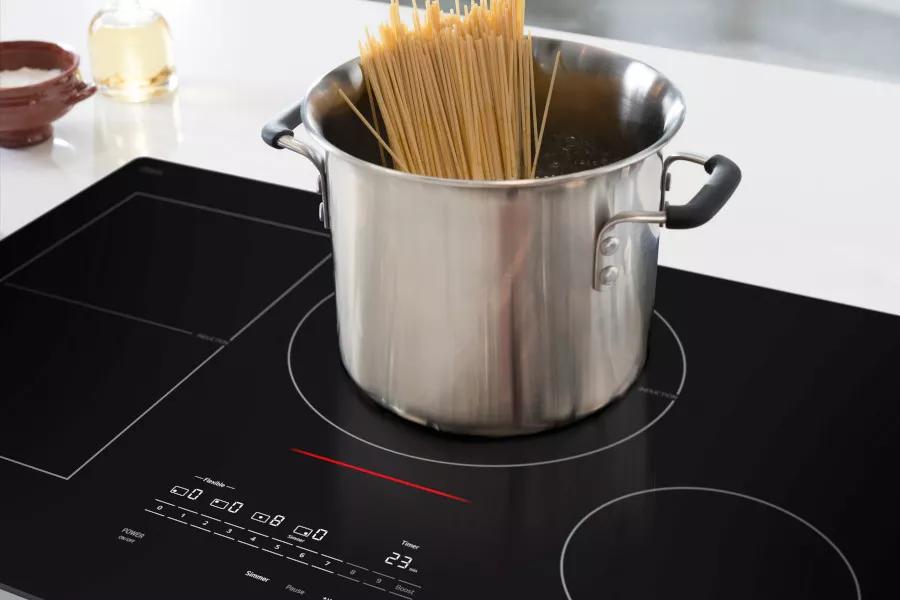 30" Smart Induction Cooktop CBIH3017BE LG USA