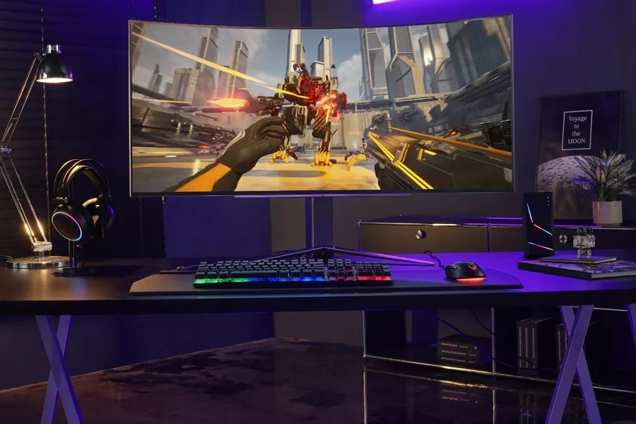 LG UltraGear™ 45 Inch OLED 240Hz Curved Gaming Monitor - 45GR95QE