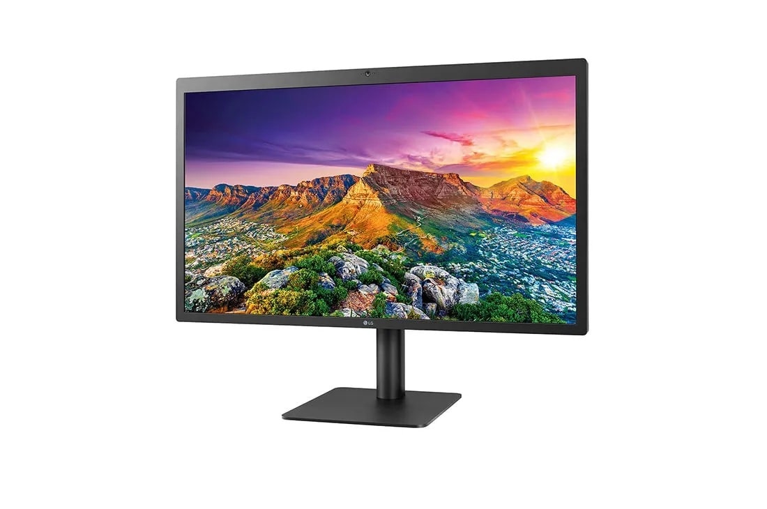 27” UltraFine™ 5K IPS Monitor with Thunderbolt 3 & Type C Ports