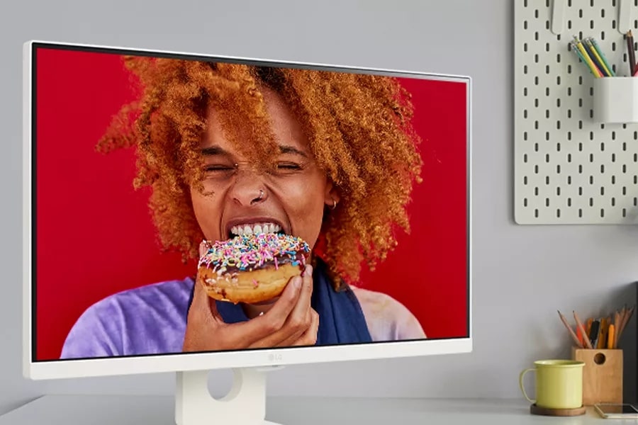 Monitor-25SR50F-W_vivid-color-