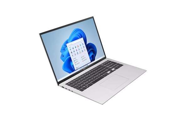 LG gram 17” Ultra-Lightweight and Slim Laptop with Intel