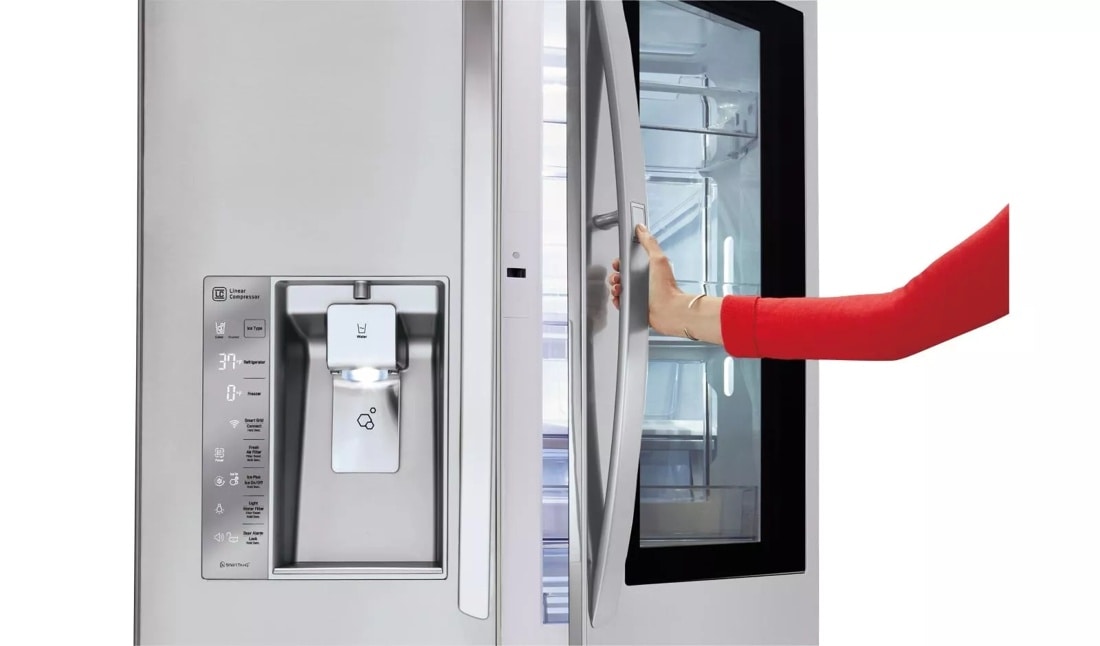 LG 24 cu. ft. Smart wi-fi Enabled InstaView™ Door-in-Door® Counter