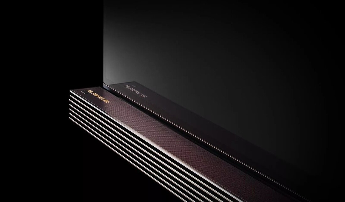 LG SIGNATURE OLED 4K HDR Smart TV - 65" Class (64.5" Diag)