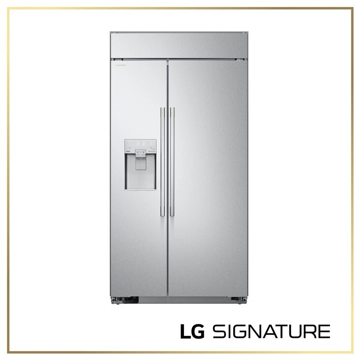 LG US26WBB92S Side by Side Refrigerator with water and ice dispenser - Front View
