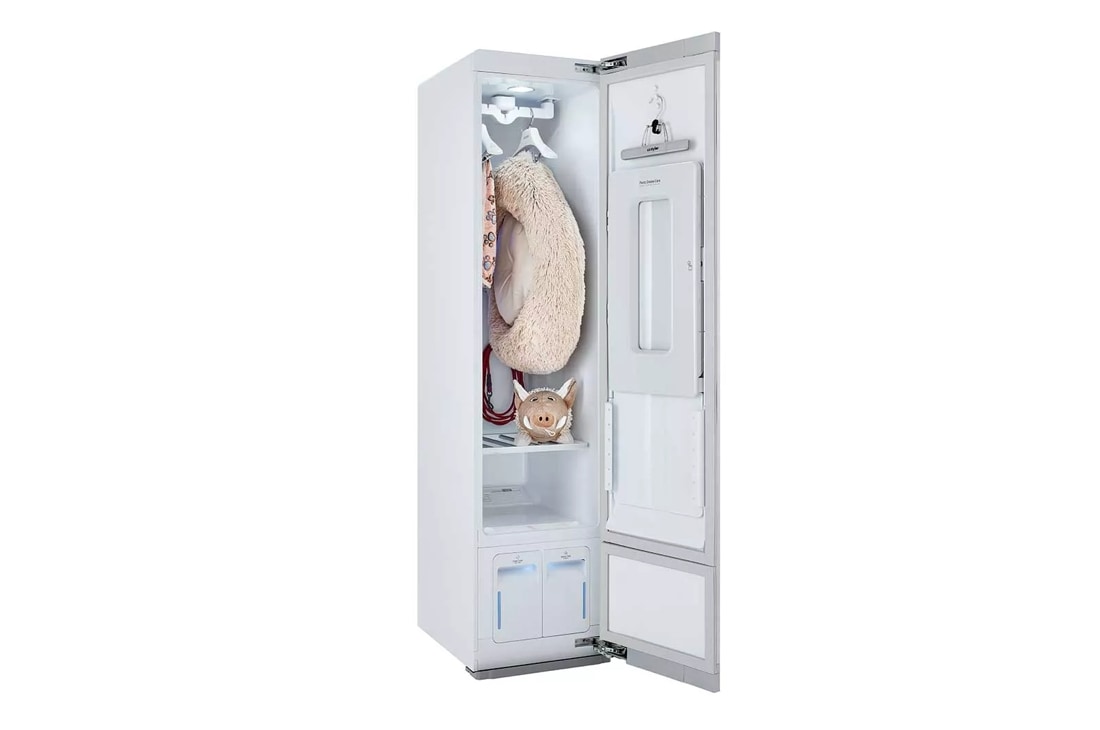 S5WBC by LG - LG Styler® Steam Closet with TrueSteam® Technology and  Exclusive Moving Hangers