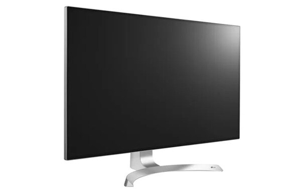 32” Class (31.5” Diagonal) UHD 4K Monitor