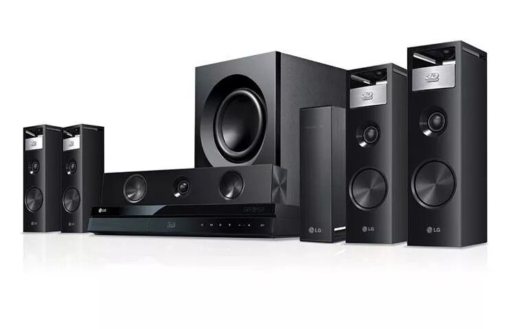 3D-Capable Blu-ray Disc™ Home Theater System with Smart TV and Wireless Speakers