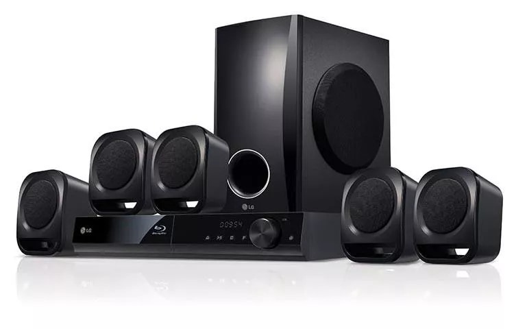 Blu-ray Disc™ Home Theater System