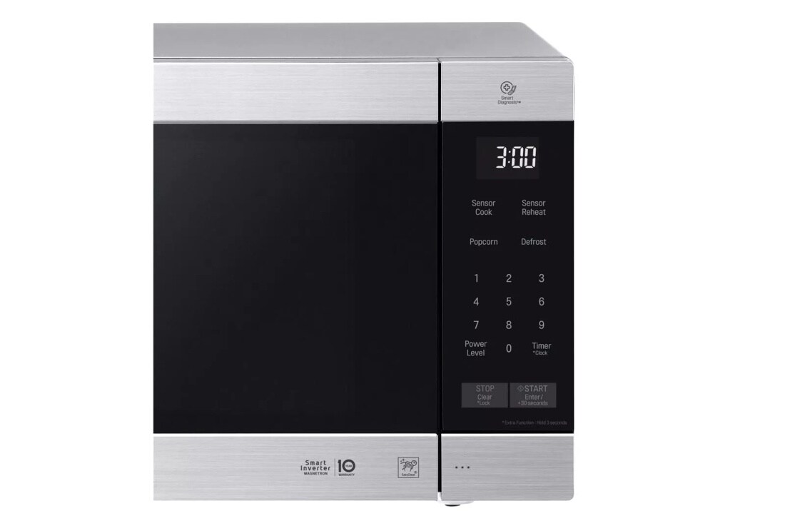 LG STUDIO 2.0 cu. ft. NeoChef™ Countertop Microwave with Smart Inverter and EasyClean®
