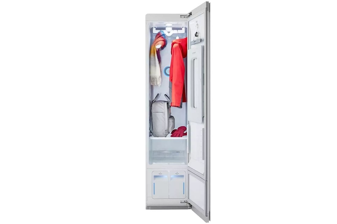 LG Styler® Smart wi-fi Enabled Steam Closet with TrueSteam® Technology and  Exclusive Moving Hangers