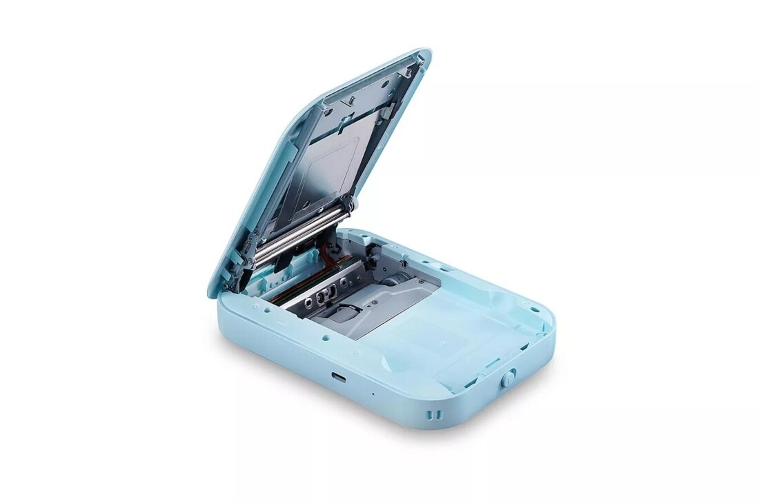 LG PC389S: Pocket Photo Snap Instant Camera | LG USA