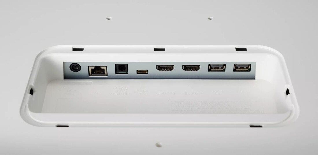 Front view of the 32 Inch LG MyView (32SR70U-W) Whtie Smart Monitor's two HDMI ports, two USB-A ports, and one USB Type-C port