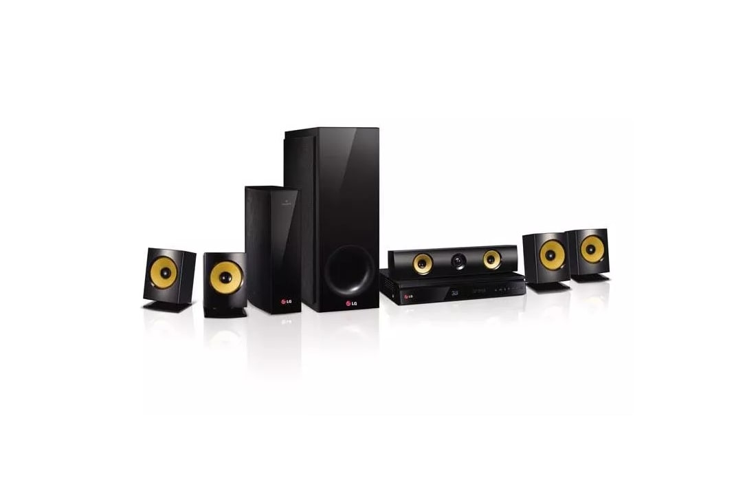 3D-Capable Blu-Ray Disc™ Home Theater System with Smart TV