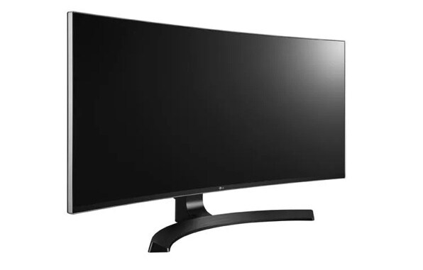 34” Curved QHD IPS Monitor