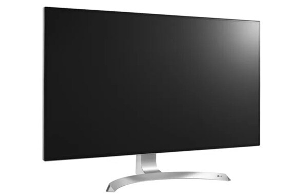 32” Class (31.5” Diagonal) UHD 4K Monitor