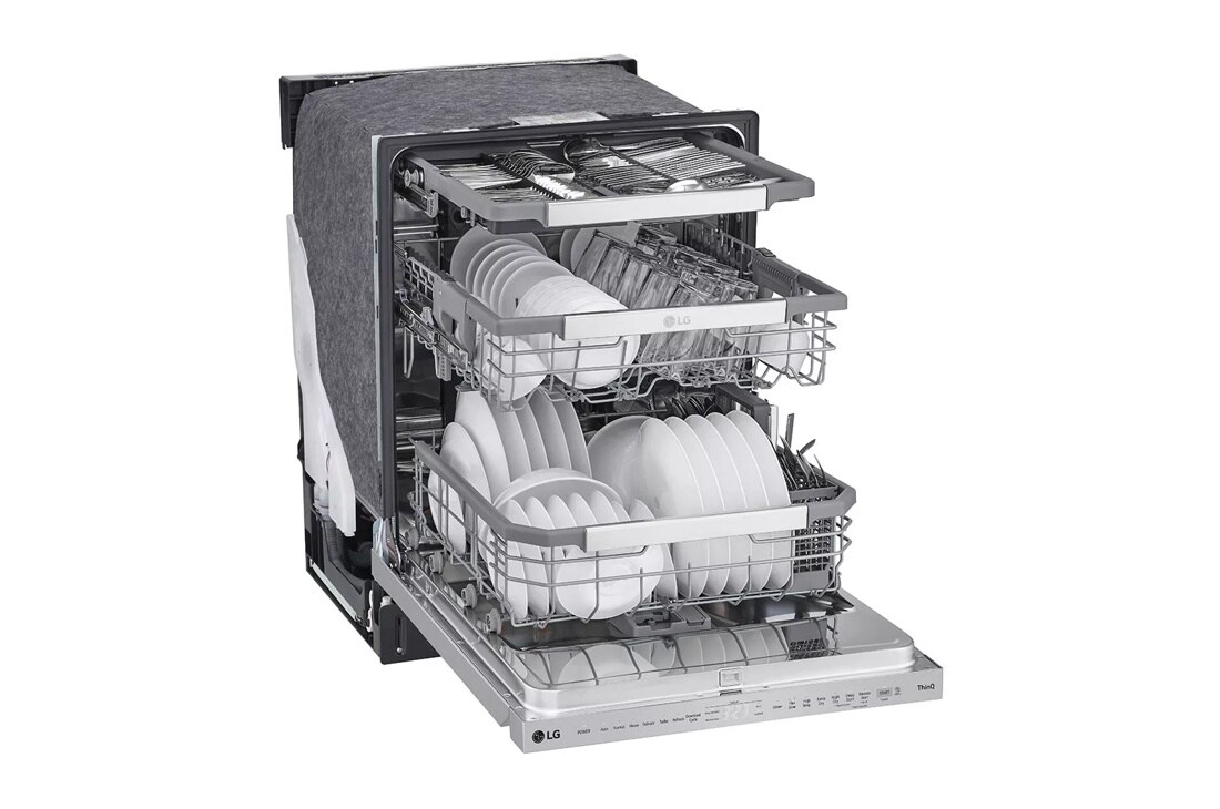 Smart Top Control Dishwasher with QuadWash® Pro, Dynamic Dry™ and TrueSteam®