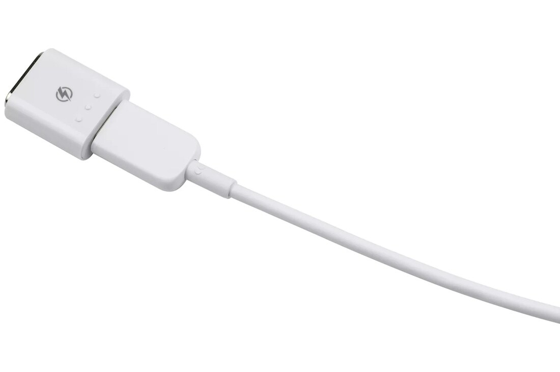 LGg8xthinq Dualscreenと充電アダプターのセット LGg8xthinq Dualscreenと充電アダプターのセット LG Dual Screen