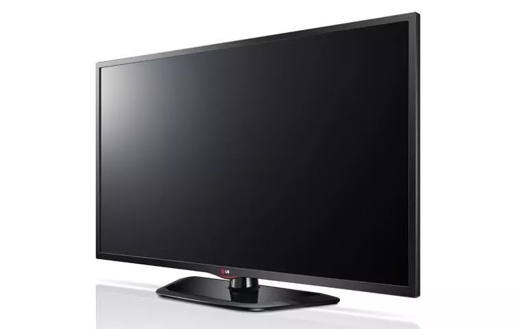 LG 47 Class HDTV (1080p) Smart LED-LCD TV (47LN5700) 