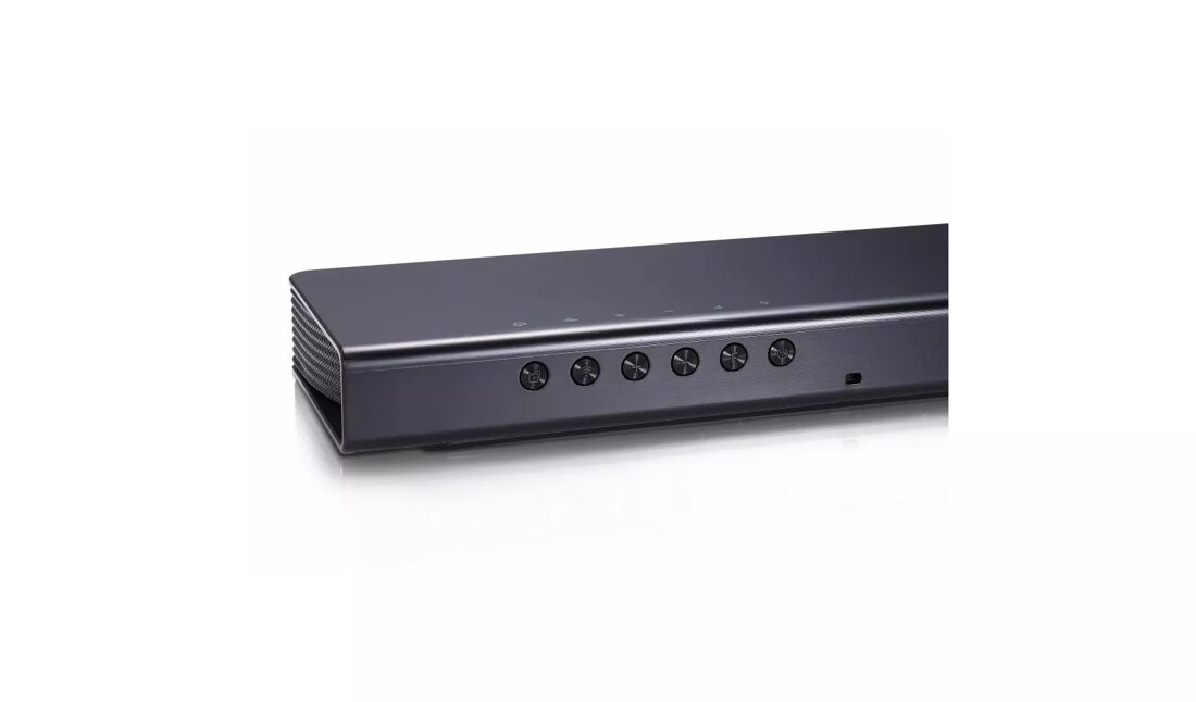 Lg sj8 hot sale soundbar