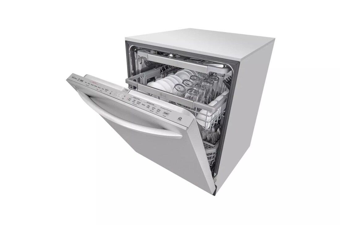 Top Control Smart wi-fi Enabled Dishwasher with QuadWash™ and TrueSteam®